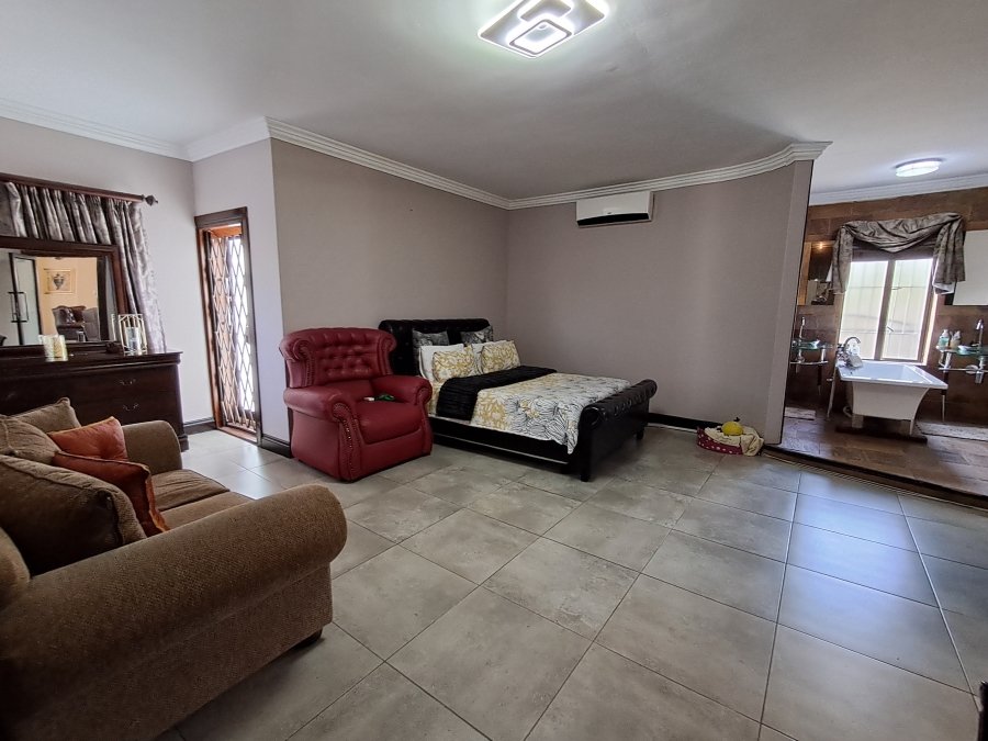 4 Bedroom Property for Sale in Winterhoek Park Eastern Cape